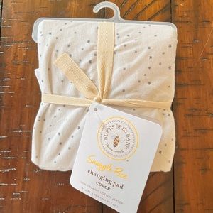🐝 ⭐️ 🩵 New! Burt’s Bees 100% Cotton Changing Pad Cover 🩵 ⭐️ 🐝